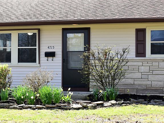 4th image of 4715 Hillcrest St N