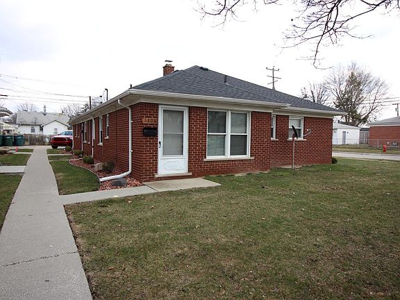 2nd image of 1806 Horger St #1810
