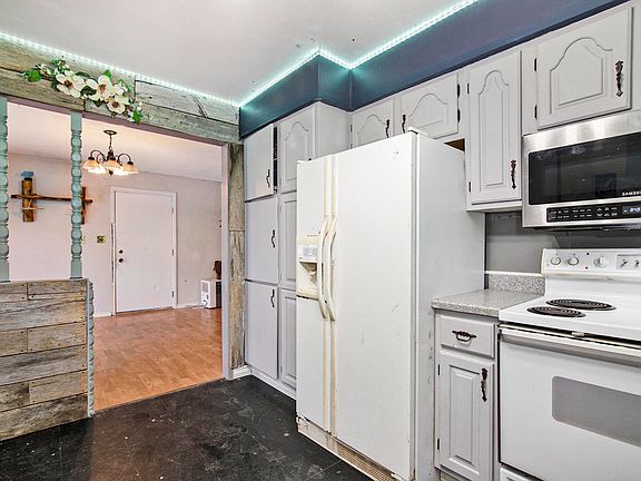 5th image of 6060 N Northway Dr