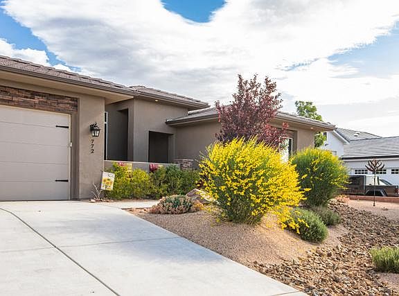 4th image of 772 W Sunset Mesa Dr