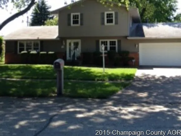 2313 Brookshire Dr E photo 1