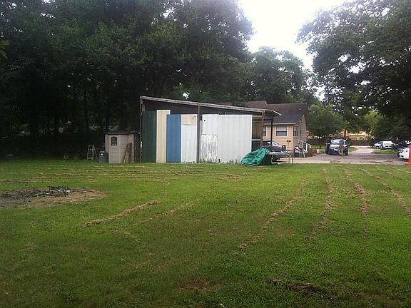 5th image of 17223 Lillian Ln
