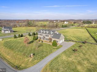 39568 Charles Henry Pl, Waterford, VA 20197