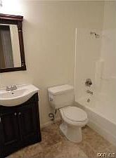 4th image of 9467 Poplar Ave