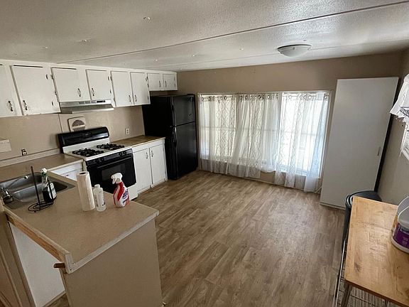 3rd image of 14105 SE 92nd Ave