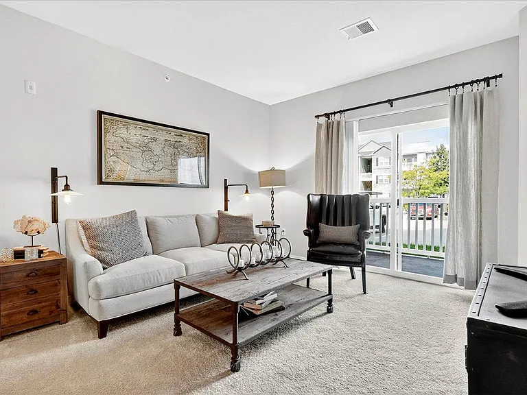 Aventura at Mid Rivers — Photo 8