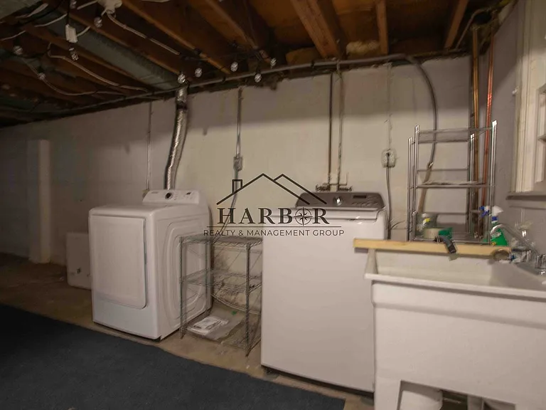 303 21st Ave SW — Photo 12