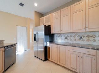 7227 Chesapeake Cir, Boynton Beach, FL 33436