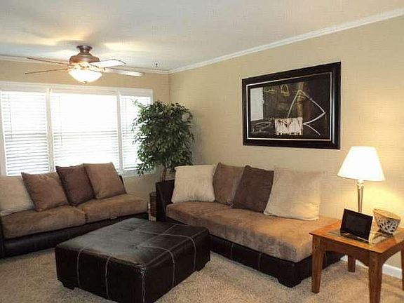 2nd image of 4837 N Santa Monica Blvd #4837