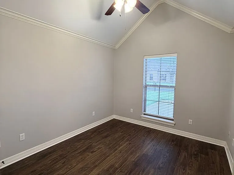 530 Antietam Dr — Photo 18