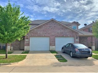 2338 Bloomfield Dr, Arlington, TX 76012