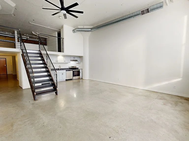 American Can Lofts — Photo 31