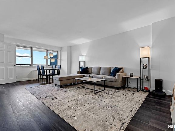 4th image of 6600 Boulevard E #15F