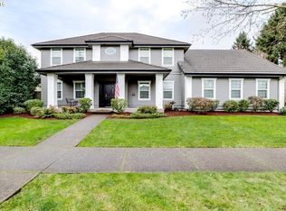 2402 Park View Dr, Eugene, OR 97408