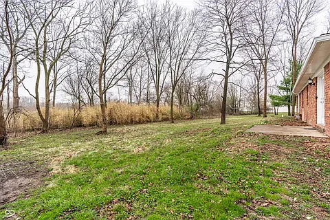 4 bed, 1853 sqft, $2,300 — Photo 2