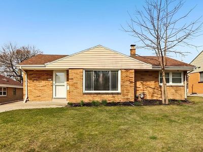 2947 S 71st STREET, Milwaukee, WI, 53219