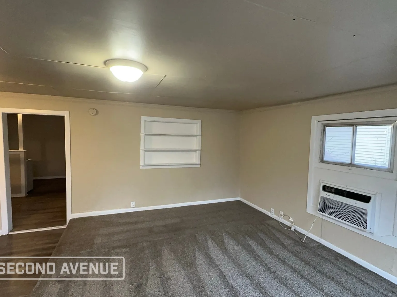 3 bed, 1.0 bath, 1340 sqft, $1,095 — Photo 4