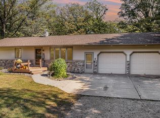20511 Xavis St NW, Oak Grove, MN 55011