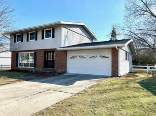1005 Devon St, West Lafayette, IN 47906