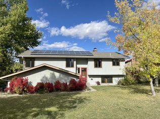 1320 Holly Dr, Bozeman, MT 59715