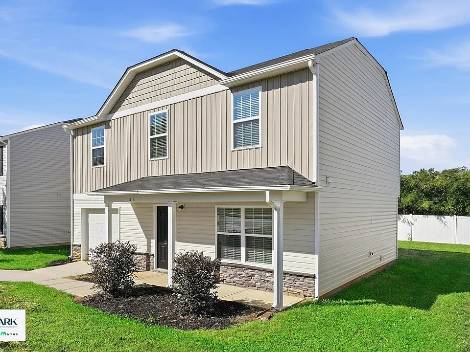 214 Glenoaks Dr
