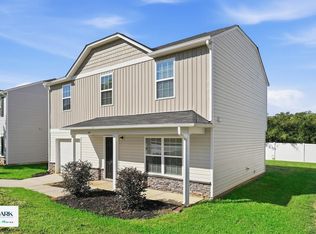 214 Glenoaks Dr, Lexington, NC 27292