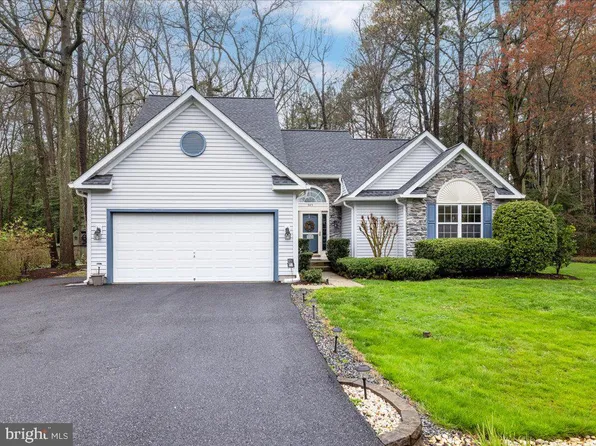 545 Cross Creek Ct, Chester, MD 21619