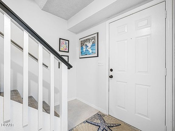 3rd image of 65 Village Dr Unit 65