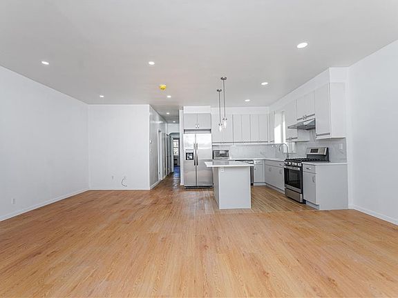 3rd image of 2357 E 27th St