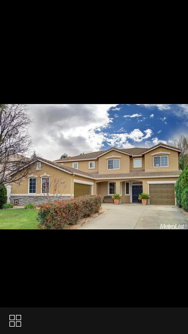 2348 Marina Glen Way photo 1