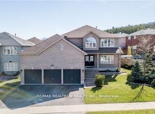 416 Mapleton Ave, Barrie, ON L4N0Z9