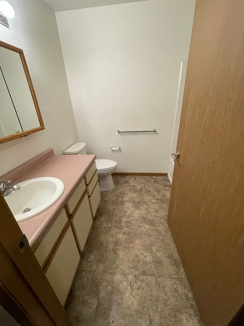 Eastern Townhomes — Photo 3