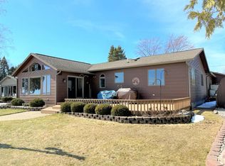 6024 Cedar Dr, Hubbard Lake, MI 49747