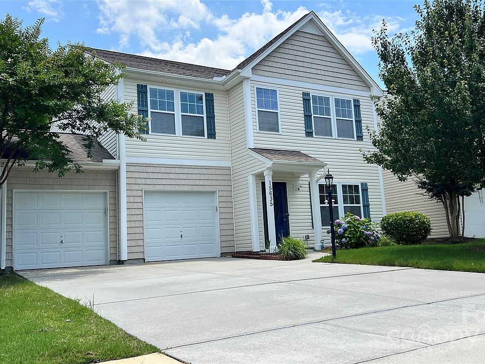 1st image of 15635 Lakepoint Forest Dr