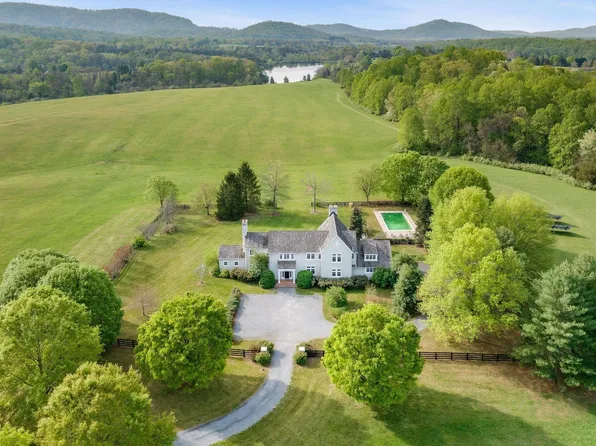 3450 Blandemar Dr, Charlottesville, VA 22903