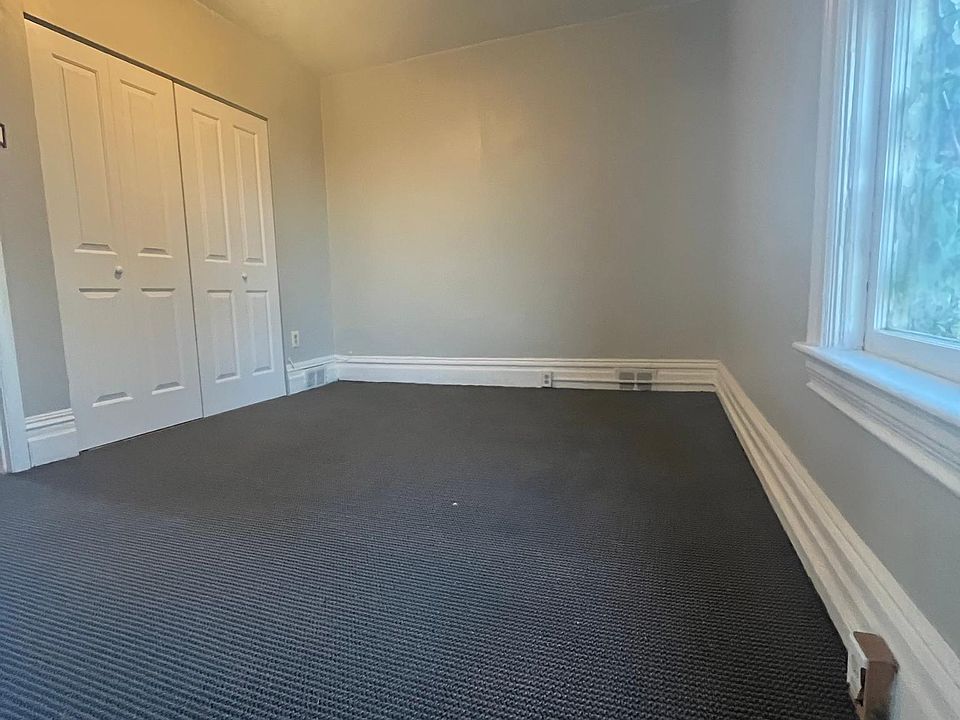 Den/office