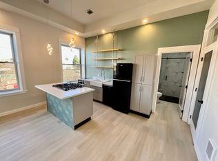 8928 N Lombard St #1, Portland, OR 97203