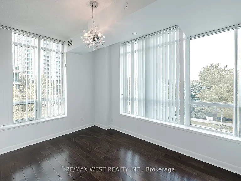 215 Sherway Gardens Rd #212 — Photo 6