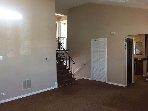 5th image of 9033 Sherry Ln