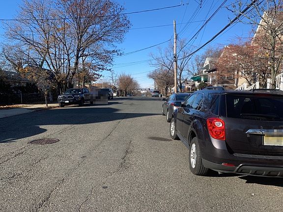 5th image of 253 Barnard Ave