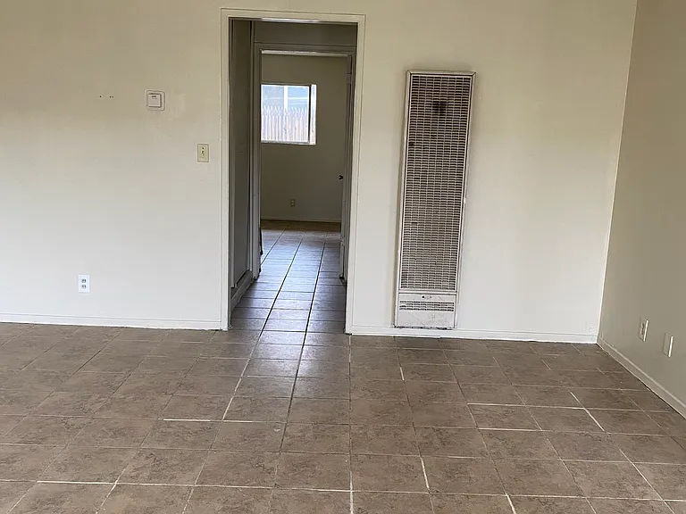 723 Wedgewood Ave #B — Photo 4