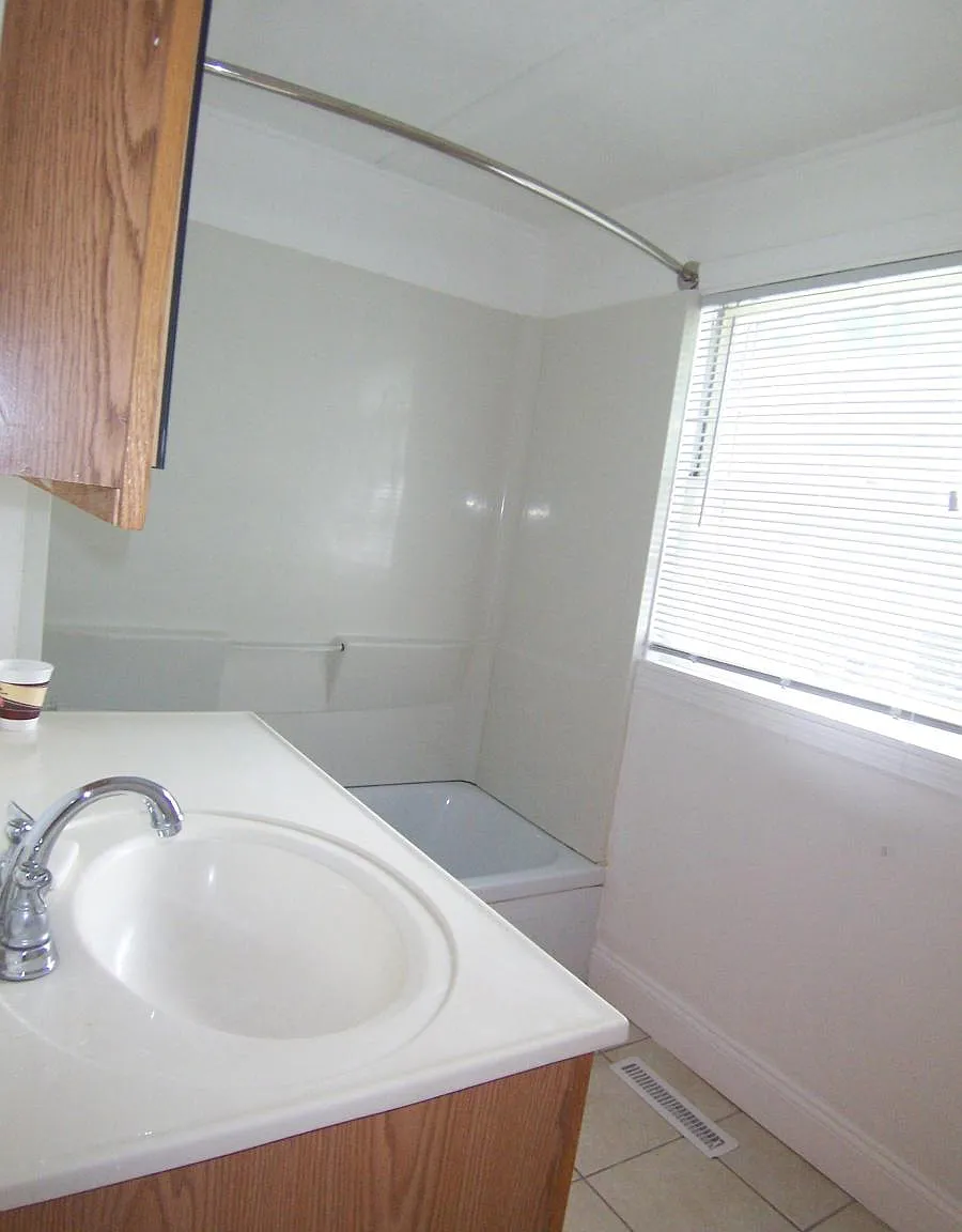 2 bed, $1,295 — Photo 4