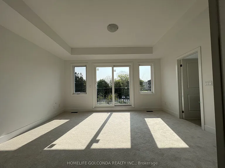 8 Sobczak Dr — Photo 7