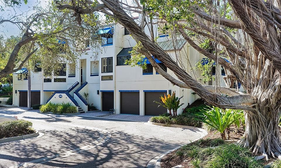 1st image of 1904 Harbourside Dr Unit 201