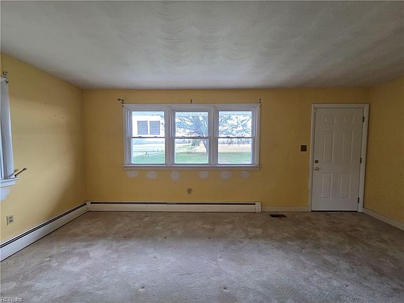5th image of 14035 Foursquare Rd