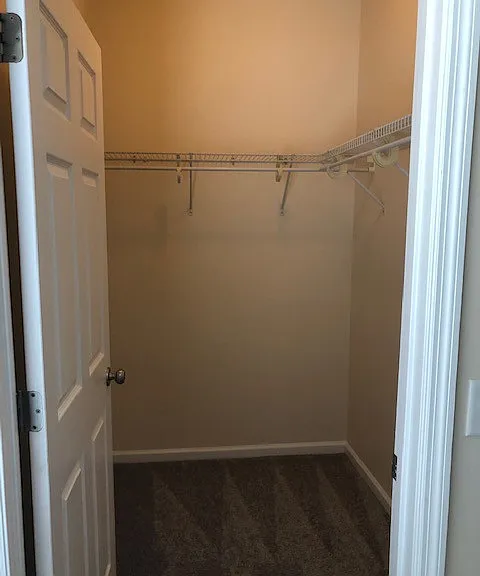 2610 Avondale Ct — Photo 7