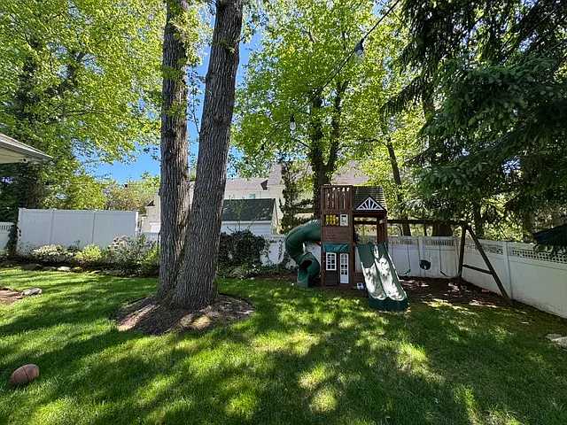 575 Knickerbocker Rd — Photo 25