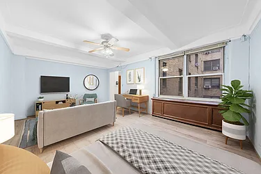 70 Remsen Street #2D in Brooklyn Heights, Brooklyn | StreetEasy