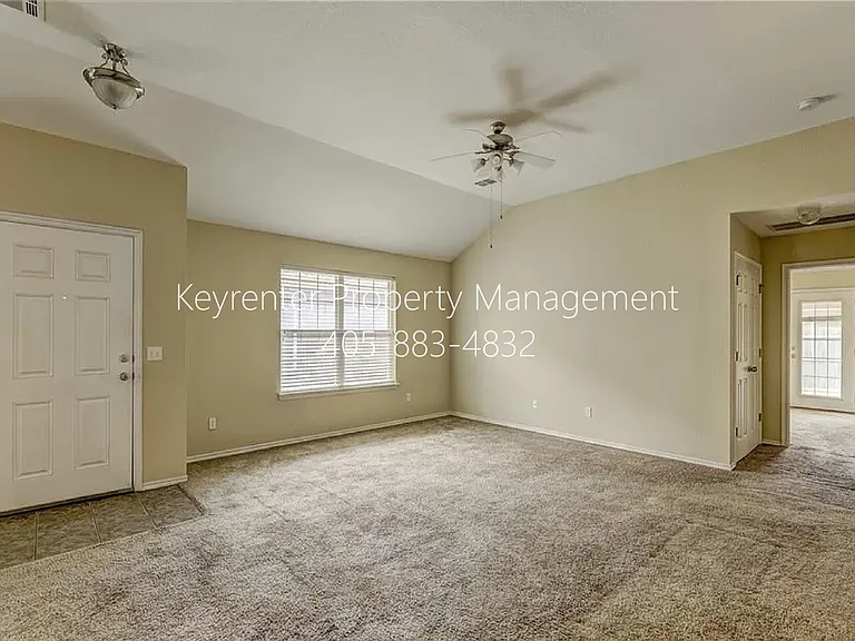 12328 SW 5th St — Photo 9