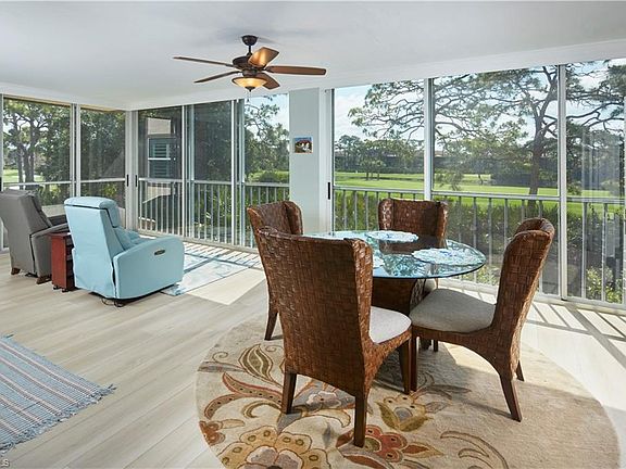 4th image of 26900 Wedgewood DR #202
